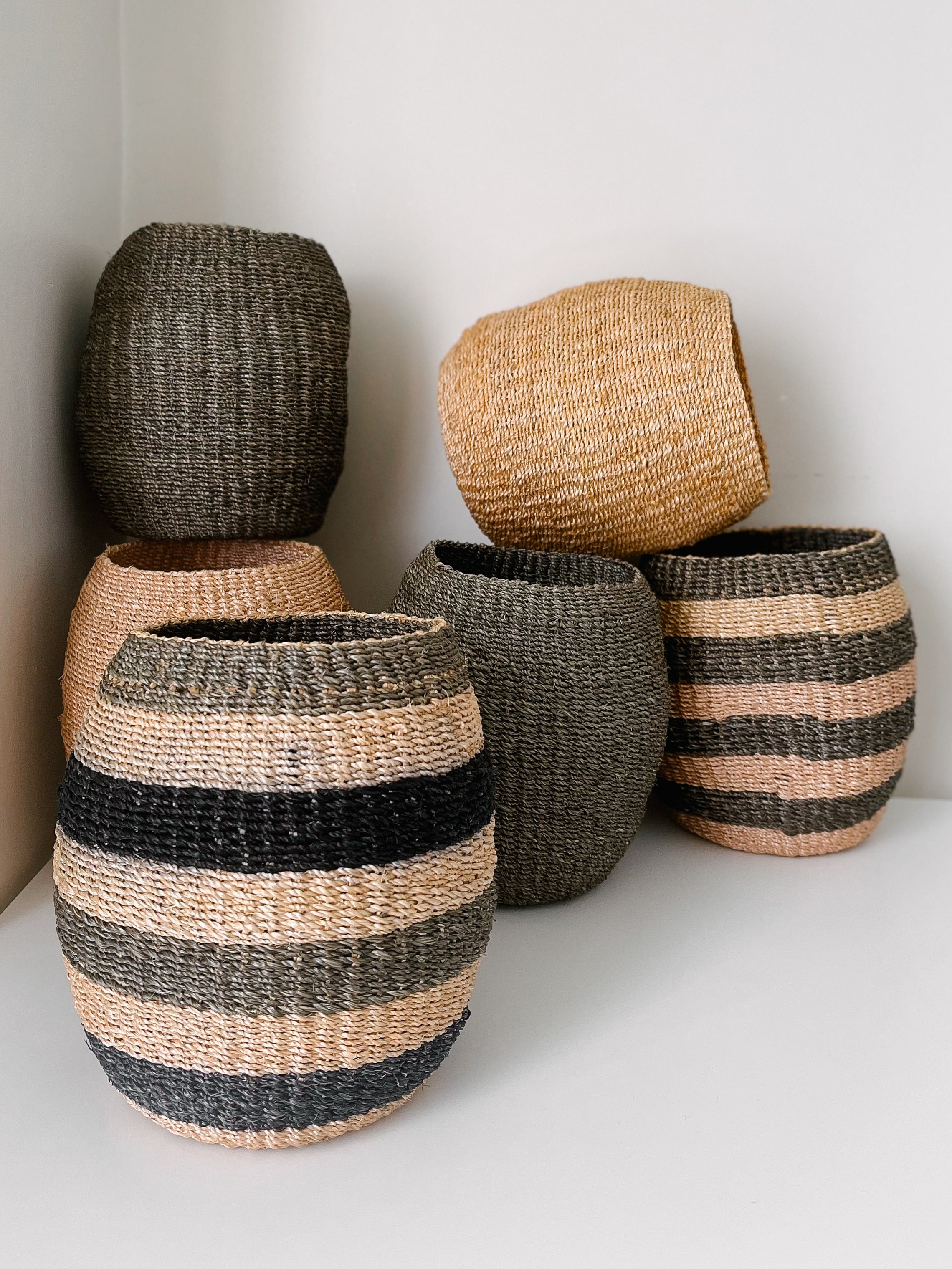 Pre-order: Abaca Basket Planter in Stripe (Natural/ Dark Charcoal)