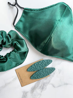 Open image in slideshow, Self-Care Set 2 in Emerald Green
