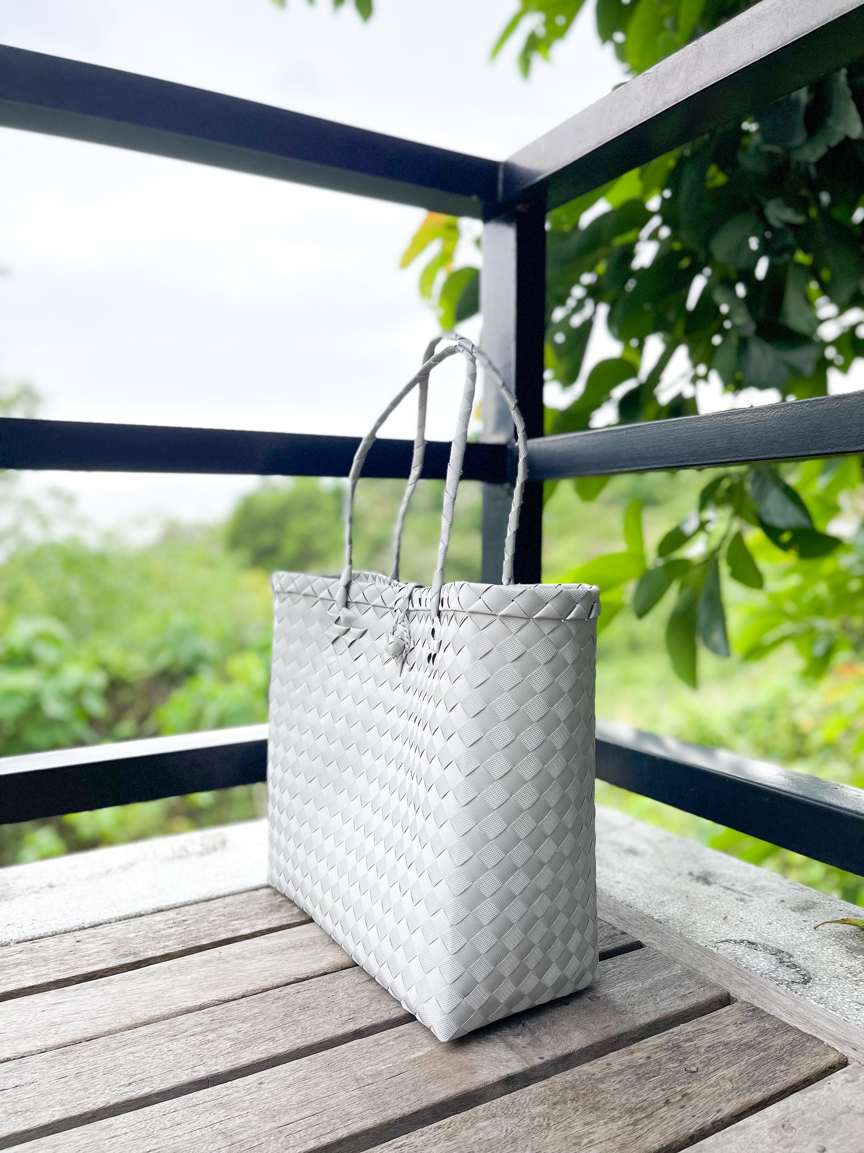 Market Bayong Tote in White